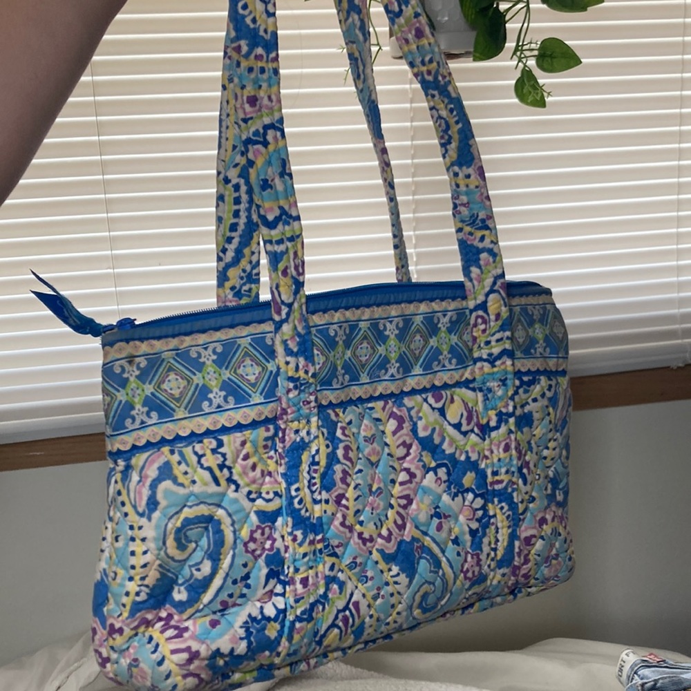Vera Bradley, colorful bag